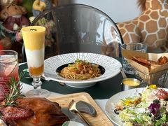 -ins森林童话餐厅coffee&bistro