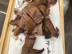 -龙香居海鲜浑锅家常菜·特色驴肉