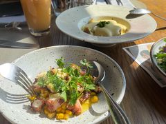 八爪鱼配烤玉米-BOR Eatery(安福路店)