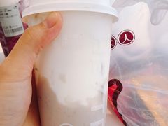 -喜茶(迪士尼小镇DP店)