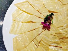 现做鲜油豆皮-山城鼎重庆老火锅(西安钟楼店)