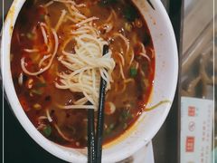 -吾穆勒蓬灰牛肉面·清真(北滨河中路店)