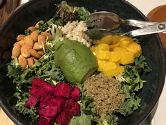牛油果沙拉-小大董·烤鸭(王府井apm店)