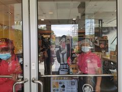 门面-麦当劳(朝阳路得来速店)