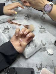 -U3美甲美睫沙龙