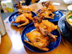 红烧乳鸽-煲煲掂风味煲仔饭餐厅(西区店)