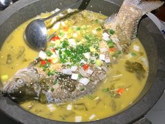 -小凤庭·地道湖北菜武昌鱼·藕汤(38年黄鹤楼店)