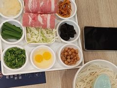 -花馬肆.云南过桥米线(汉神购物广场现场熬汤店)