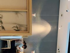 -蜜桃餐厅·伴山(绿宝广场店)