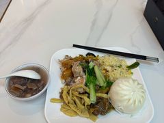 -新美姿美食水疗汇(罗湖口岸店)