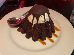 驰名巧克力熔岩蛋糕-Chili's Cafe&Bar奇利斯(滨江店)