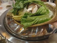 -冰城焰会大丰收铁锅炖(萝岗万达金街店)