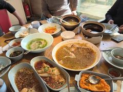 -蜜桃餐厅·伴山(湖滨商业街店)
