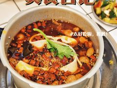 -晓彭肥肠鸡·泡椒鸡火锅(水木天地店)