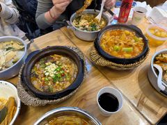 -丽丽三鲜螺蛳粉(田林路店)