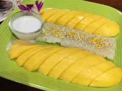 -Dang restaurant (patong phuket)