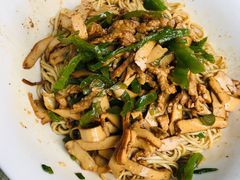 青椒干子肉丝干拌面-高邮面馆(明瓦廊店)