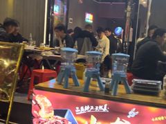 -老街烧烤大排档·地道湖北菜·龙虾馆(汉口火车站店)