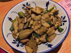 辣椒炒毛豆-园林美食城·本土农家菜(杨和镇店)