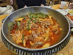 -喇喇排骨火锅·传统韩式脊骨汤(望京西园总店)