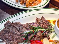 -Famous肥猫墨西哥音乐餐吧(五棵松华熙LIVE店)