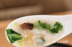 Sea Cucumber and Chinese Cabbage Porridge