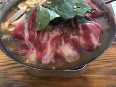 牛肉泡菜火锅-葉家.焼鳥.居酒屋(惠利街店)