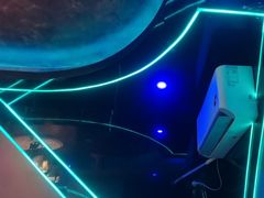 -路边边.炒菜烧烤.音乐餐厅(良乡长虹店)