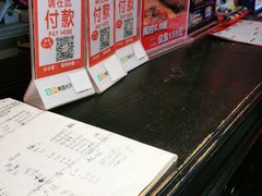 -沪小胖小龙虾(淮海中路旗舰店)
