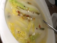 -江湖情酸菜鱼(万菱汇店)