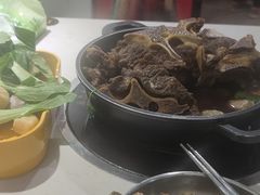 -运气牛自助酱大骨火锅(南京东路店)