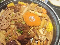 -多嘴超级肉蟹煲(中街恒隆故宫店)