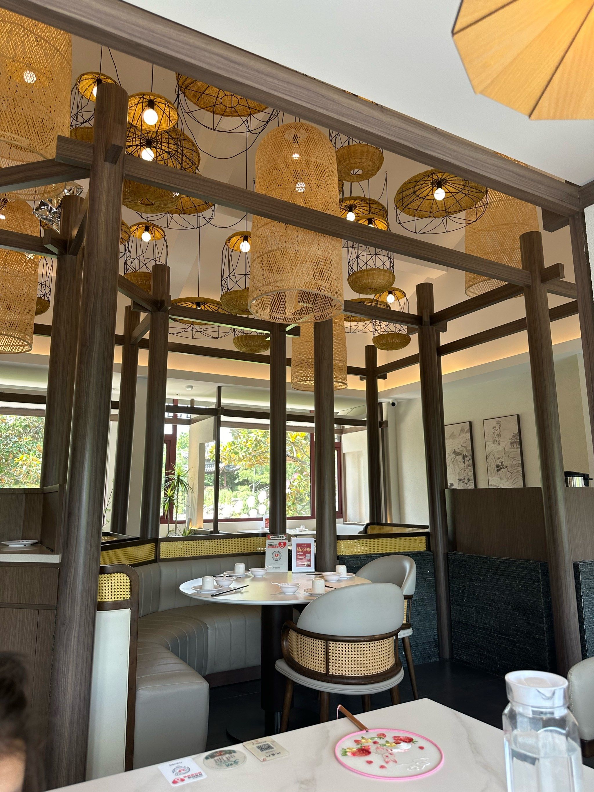 园林餐厅
