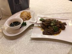 -梅龙镇酒家(南京西路总店)