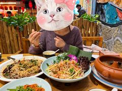 -老滇山寨•云南特色菜•地方菜•民族风情歌舞表演(金碧店)