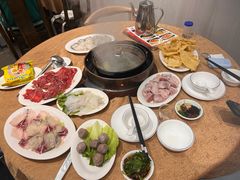-濠轩阁特色生蚝火锅总店