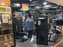 -超鹿运动健身(紫阳商贸中心店)