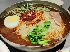 -粟氏天府·东北烧烤(长安街店)