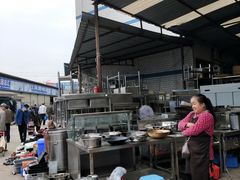 -亮佳鸿华二手市场