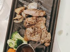 -悦荟牛排餐厅(萨尔图万达店)