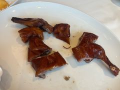 港式香烧乳鸭-利苑酒家(合景国际金融广场店)