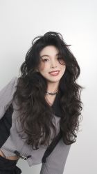 -十六番发型师事务所