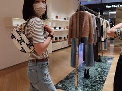 -CELINE(尚嘉中心店)