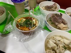 -周震馄饨