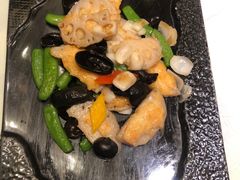 -骏莱海鲜鱼港(五角场店)