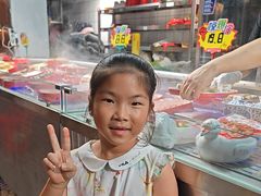 -醉董牛川派鲜肉自选火锅(烟台店)