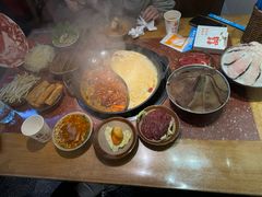 -赵美丽·重庆社区火锅·直营店(火车东站·中豪国际店)