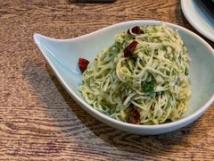小茴香拌煎饼-金牌老碗时尚陕菜(王府井百货店)