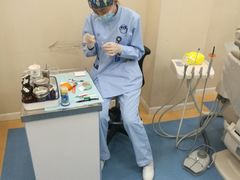 -茂菊口腔连锁(浦东南路店)