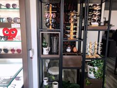 -视野联行眼镜蔡司·依视路官方授权店(顺城店)